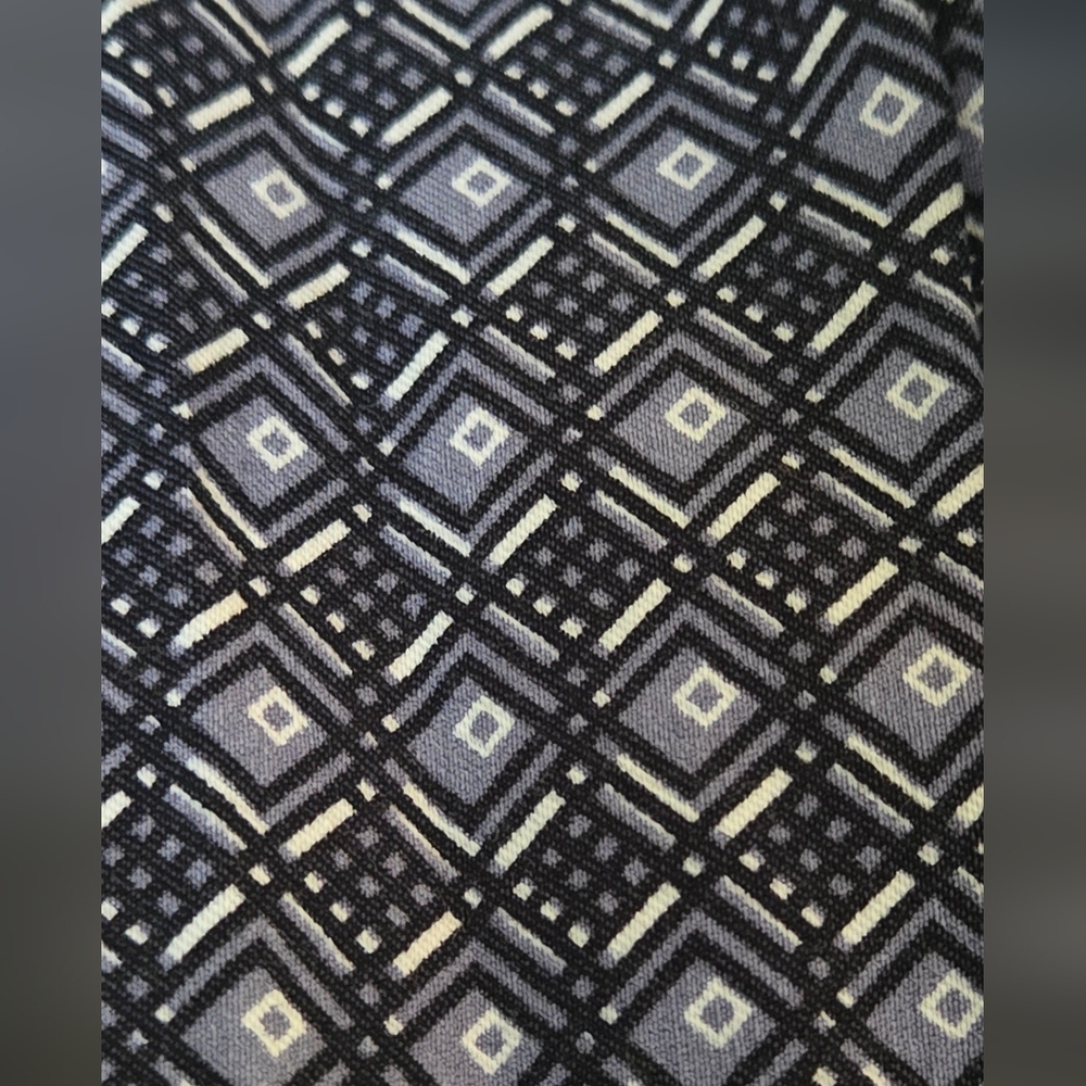 Mario Serrani Designer Women's Geometric Patterned Shorts Blue&White EUsz12 - Picture 10 of 10